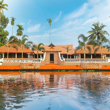 Palmy Lake Resort Alappuzha Exterior foto